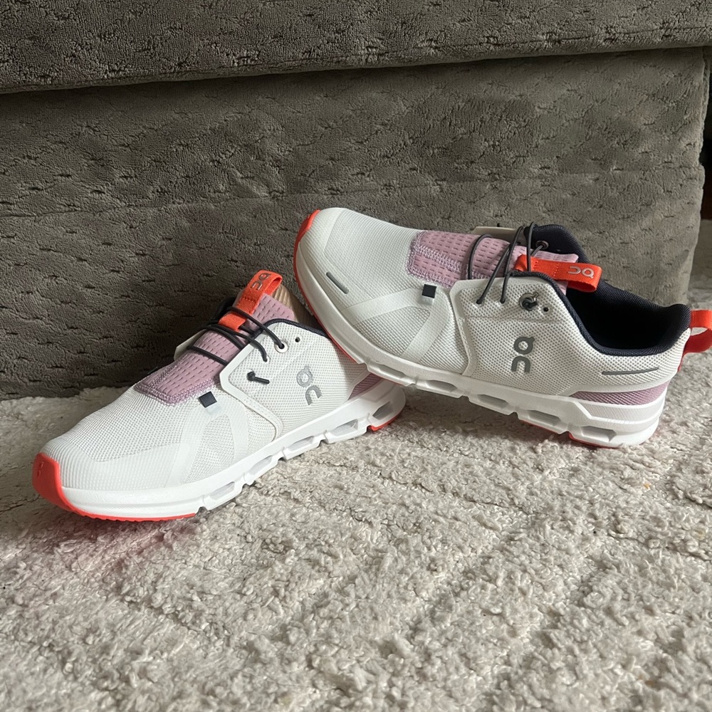 On Running Youth Sneakers